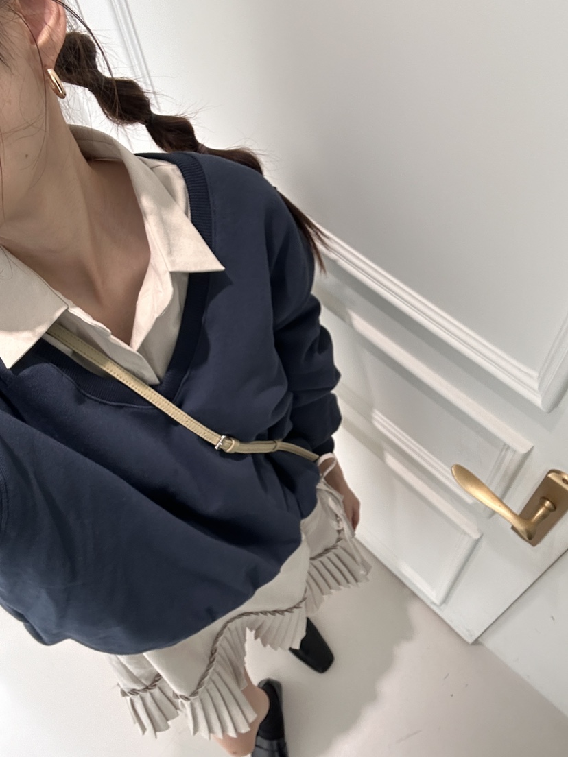ME MO韓國直郵東大門代購女裝新款職業時尚真品熱賣24秋冬衛衣ME MO衛衣